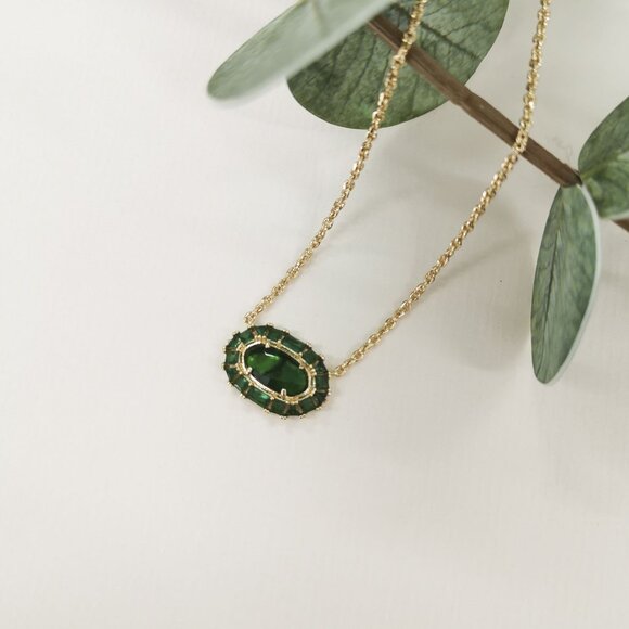 Kendra Scott Jewelry - Kendra Scott Elisa Crystal Frame Gold Kelly Green Illusion Short Necklace